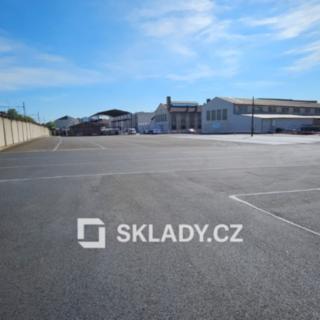 Pronájem komerčního pozemku 3 627 m² Teplice