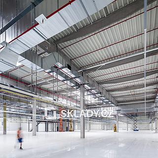 Pronájem skladu, 11100m²