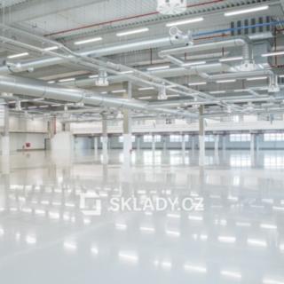 Pronájem skladu 700 m² Nupaky