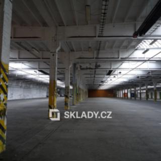 Pronájem skladu 432 m² Praha
