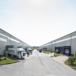 Pronájem skladu 1900 m² Kněževes