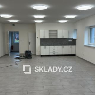 Pronájem kanceláře 160 m² Ostrava Svinov