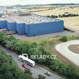 Pronájem skladu 3500 m² Kozomín