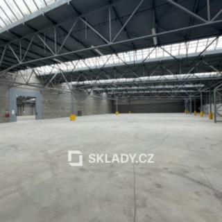 Pronájem skladu 2000 m² Žatec