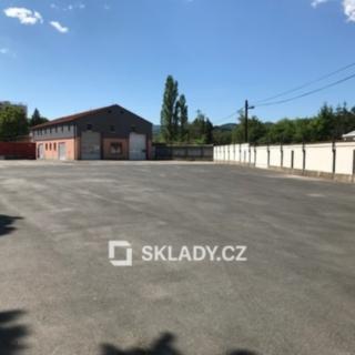 Pronájem obchodu 2 000 m² Teplice Sobědruhy