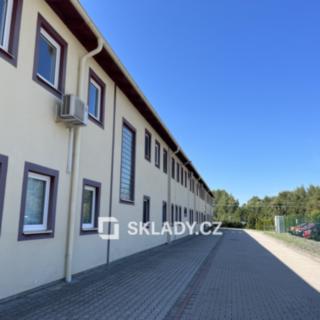 Prodej skladu 37 000 m² Planá