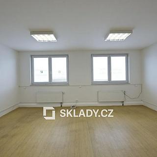 Pronájem kanceláře 206 m&sup2; Praha
