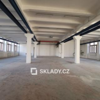 Pronájem skladu 350 m² Praha
