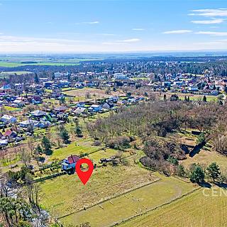 Prodej stavební parcely 2 504 m² Loučeň