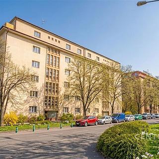 Prodej bytu 2+1 60 m&sup2; Praha