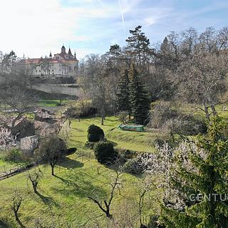 Prodej stavební parcely 2 725 m² Slaný, Lázeňská