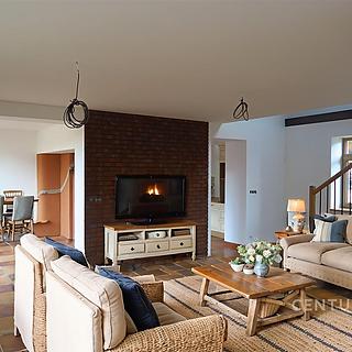 Prodej bytu 5+1 a více 186 m² Libiš, Libušino náměstí