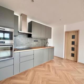 Pronájem bytu 2+kk 48 m² Praha