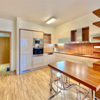 Pronájem bytu 2+kk 59 m² Praha Smíchov, Na Zatlance