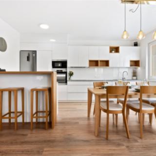 Prodej bytu 5+kk 132 m² Praha Hloubětín, Saarinenova