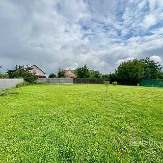 Prodej stavební parcely, 1100m²