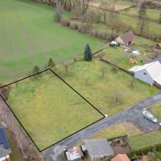 Prodej stavební parcely 800 m² Prusice