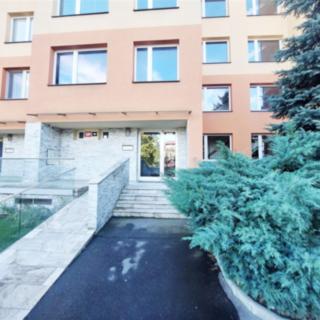Pronájem bytu 2+kk 61 m² Praha