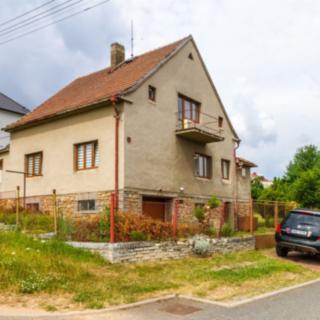 Prodej rodinného domu 335 m² Kamenné Žehrovice, Horní