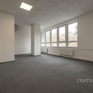 Pronájem kanceláře 60 m² Praha