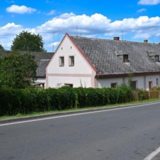 Prodej rodinného domu 125 m² Nečtiny Hrad