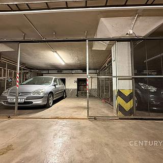 Pronájem parkovacího místa 6 m² Brno Lesná, Marie Majerové