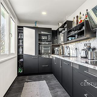 Prodej bytu 2+1 57 m² Kladno Kročehlavy, Budapešťská