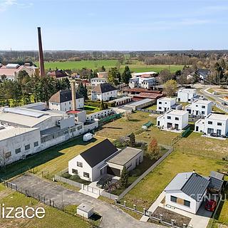 Prodej stavební parcely 750 m&sup2; Káraný