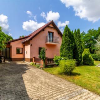 Prodej rodinného domu 165 m² Kladno Švermov, Malá strana