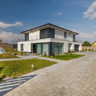 Prodej rodinného domu 300 m² Hřebeč