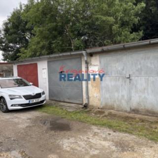 Pronájem garáže 19 m² České Budějovice 3, J. Plachty