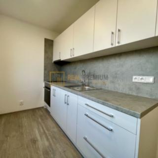 Prodej bytu 1+1 33 m² Uherské Hradiště, Na Rybníku