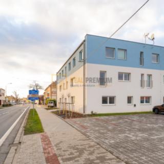 Prodej bytu 1+kk a garsoniéry 38 m² Uherský Ostroh Ostrožské Předměstí, Hradišťská