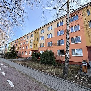 Pronájem bytu 3+1 75 m² Veselí nad Moravou, Hutník