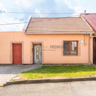 Prodej rodinného domu 78 m² Uherský Brod Újezdec, Poštovní