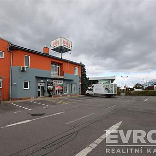 Pronájem obchodu 600 m² Průhonice, V Oblouku