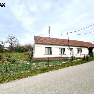 Prodej rodinného domu 85 m² Strážovice