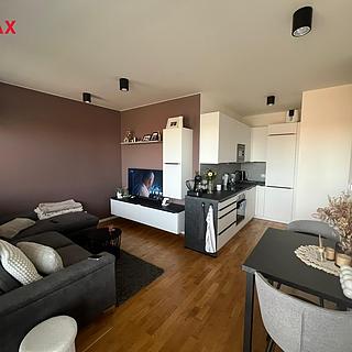 Pronájem bytu 2+kk 42 m² Dubňany, Hornická