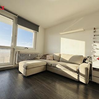 Prodej bytu 2+1 60 m² Adamov, Sadová