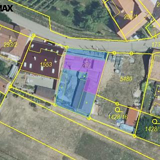 Prodej stavební parcely 285 m&sup2; Čejkovice