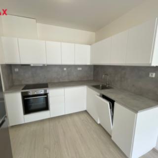 Pronájem bytu 2+kk 52 m² Rosice
