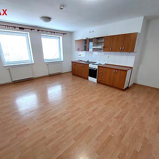 Pronájem bytu 2+kk 60 m² Slavkov u Brna