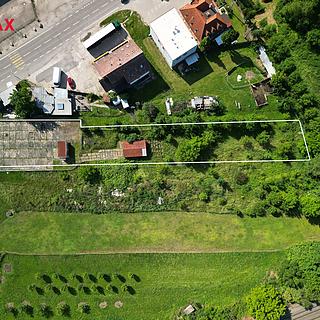 Prodej komerčního pozemku 1844 m² Babice