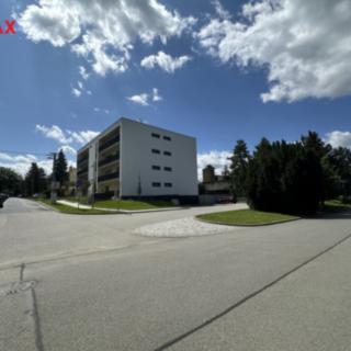 Pronájem parkovacího místa 31 m² Slavkov u Brna