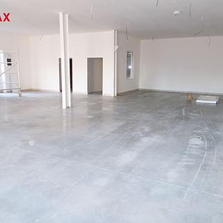 Pronájem obchodu 200 m² Slavkov u Brna