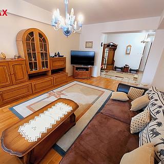 Pronájem bytu 2+1 93 m² Vyškov, Masarykovo náměstí