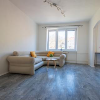 Pronájem bytu 2+1 55 m² Mikulov, Brněnská