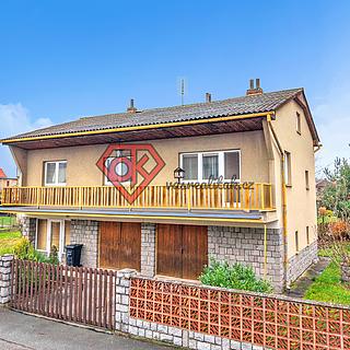 Prodej rodinného domu 184 m² Borohrádek, Čapkova