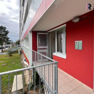 Prodej obchodu 17 m² Praha Stodůlky, Janského