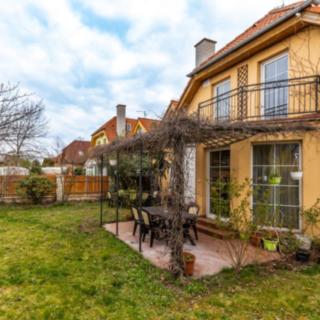 Prodej rodinného domu 168 m² Praha